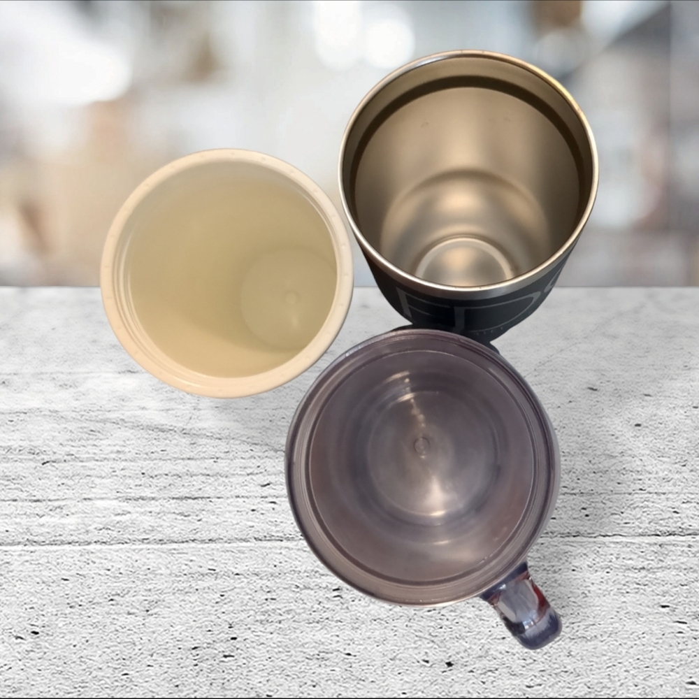 Asst of tumblers 2 plastic and 1 stainless steel - Picture 10 of 15